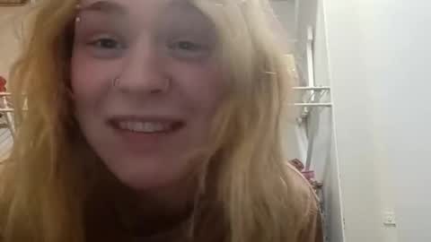 Troubledollxx online show from June 2026 03:09:02 AM