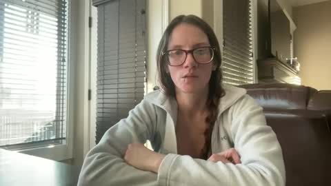 Snapshot of yourstrulylivy chatting on January 2025 08:48:01 PM yourstrulylivy online show from January 2025 08:48:01 PM