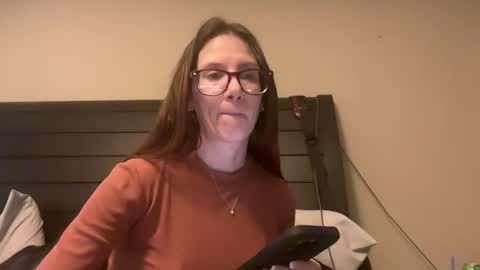 Snapshot of yourstrulylivy chatting on January 2025 11:10:02 PM yourstrulylivy online show from January 2025 11:10:02 PM