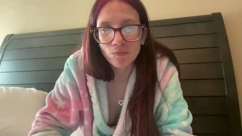 Snapshot of yourstrulylivy chatting on March 2025 04:11:02 PM yourstrulylivy online show from March 2025 04:11:02 PM