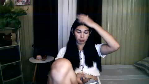 yoursubmissive_larah online show from June 2026 05:27:01 AM
