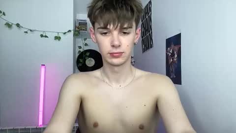 yoursweetyguy online show from May 2026 04:59:02 PM