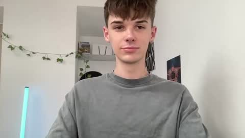 yoursweetyguy online show from July 2026 12:11:02 PM