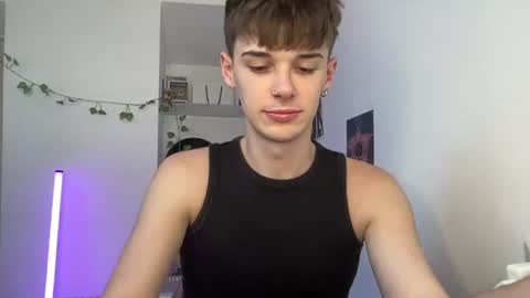 yoursweetyguy online show from July 2026 01:04:02 PM