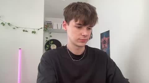 yoursweetyguy online show from July 2026 01:54:01 PM