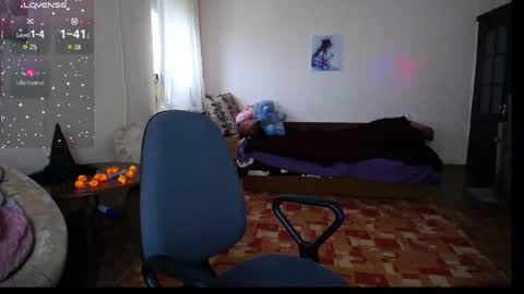 Snapshot of yourswetiegirl chatting on October 2025 10:16:02 AM Sofia online show from October 2025 10:16:02 AM