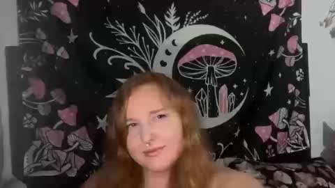 Snapshot of yourthickgingergoddess chatting on October 2025 11:49:02 PM yourthickgingergoddess online show from October 2025 11:49:02 PM