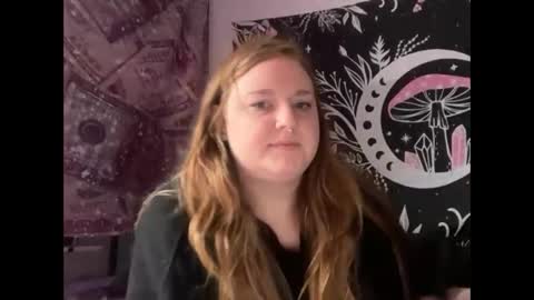 Snapshot of yourthickgingergoddess chatting on November 2025 03:45:02 PM yourthickgingergoddess online show from November 2025 03:45:02 PM