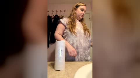 Snapshot of yourthickgingergoddess chatting on January 2026 03:47:01 PM yourthickgingergoddess online show from January 2026 03:47:01 PM