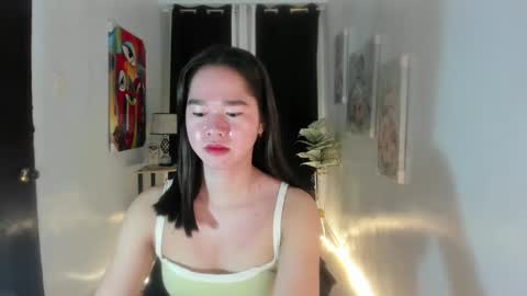 Snapshot of yourtinybunny chatting on September 2025 01:27:02 AM yourtinybunny online show from September 2025 01:27:02 AM