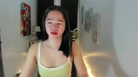 Snapshot of yourtinybunny chatting on September 2025 03:05:01 AM yourtinybunny online show from September 2025 03:05:01 AM