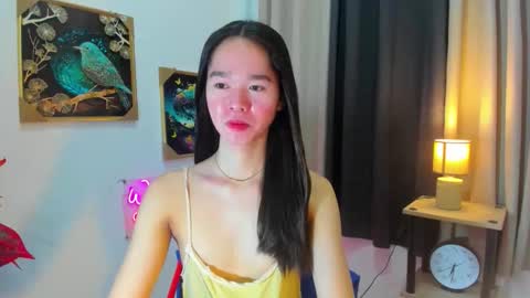 yourtinybunny online show from April 2026 10:36:01 AM