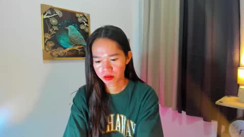 yourtinybunny online show from May 2026 04:04:02 PM