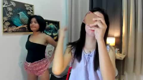 yourtinybunny online show from June 2026 10:34:01 PM