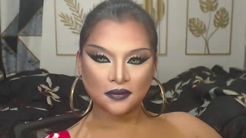 Snapshot of yourtrannyqueenxxx chatting on September 2025 11:06:02 PM Anastacia Grey online show from September 2025 11:06:02 PM