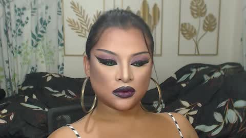 Snapshot of yourtrannyqueenxxx chatting on September 2025 10:57:02 PM Anastacia Grey online show from September 2025 10:57:02 PM