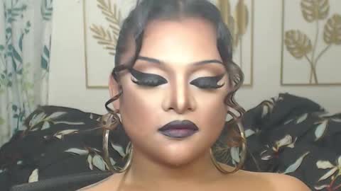 Snapshot of yourtrannyqueenxxx chatting on October 2025 12:16:01 AM Anastacia Grey online show from October 2025 12:16:01 AM