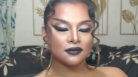 Snapshot of yourtrannyqueenxxx chatting on November 2025 10:53:02 PM Anastacia Grey online show from November 2025 10:53:02 PM