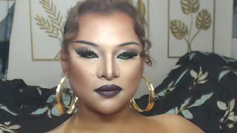 Snapshot of yourtrannyqueenxxx chatting on April 2026 11:52:02 PM Anastacia Grey online show from April 2026 11:52:02 PM