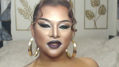 Snapshot of yourtrannyqueenxxx chatting on April 2026 11:28:01 PM Anastacia Grey online show from April 2026 11:28:01 PM