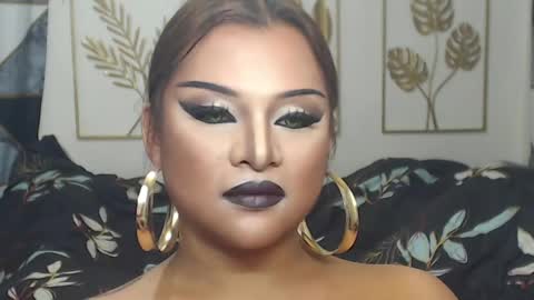 Snapshot of yourtrannyqueenxxx chatting on April 2026 11:46:01 PM Anastacia Grey online show from April 2026 11:46:01 PM