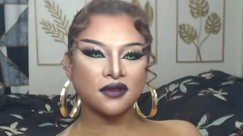 Snapshot of yourtrannyqueenxxx chatting on May 2026 11:54:01 PM Anastacia Grey online show from May 2026 11:54:01 PM