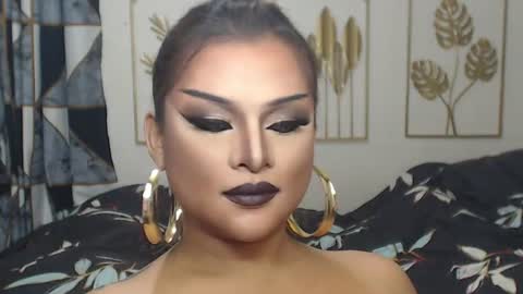 Snapshot of yourtrannyqueenxxx chatting on June 2026 06:29:02 AM Anastacia Grey online show from June 2026 06:29:02 AM