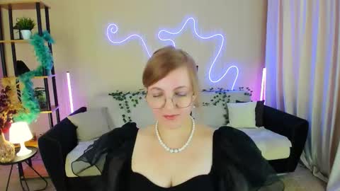 Alice online show from November 2025 09:18:02 AM