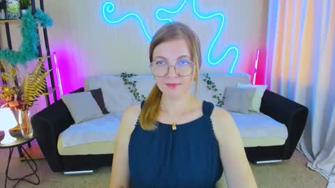 Snapshot of youruniverserr chatting on October 2025 12:36:02 PM Alice online show from October 2025 12:36:02 PM