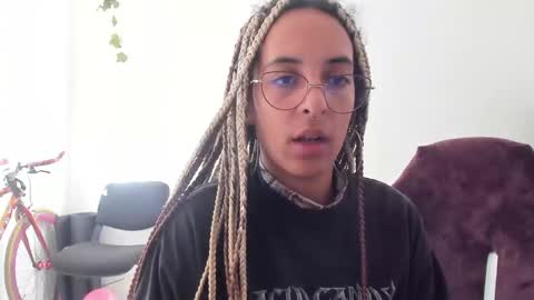 elizabeth  ju   online show from January 2025 10:06:01 PM