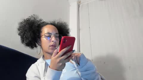 elizabeth  ju   online show from February 2025 12:38:02 AM