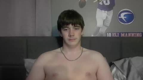 Snapshot of yp05 chatting on October 2025 03:25:02 AM YoungPhysique05 online show from October 2025 03:25:02 AM