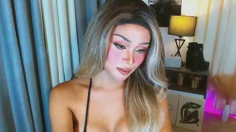 Snapshot of ysabellefox chatting on July 2026 09:35:02 AM ysabellefox online show from July 2026 09:35:02 AM
