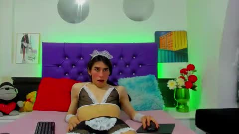 yu_yang69 online show from February 2026 07:40:01 PM