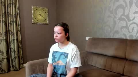 Emily online show from December 2025 12:09:01 PM