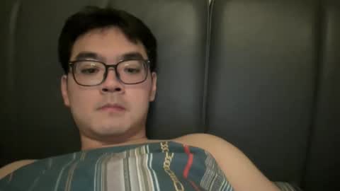 Snapshot of yuanhuan727 chatting on January 2026 06:22:01 PM Albert Locko online show from January 2026 06:22:01 PM