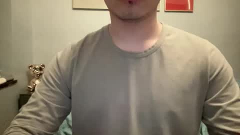 Snapshot of yuanhuan727 chatting on March 2026 07:10:01 PM Albert Locko online show from March 2026 07:10:01 PM