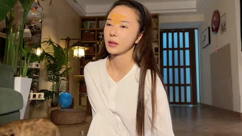 lili online show from November 2025 03:17:02 PM