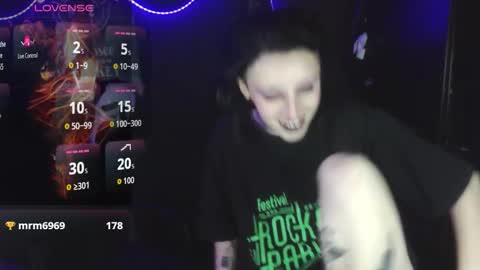 Snapshot of yue_eclipse chatting on October 2025 08:07:02 AM yue_eclipse online show from October 2025 08:07:02 AM