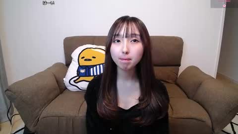 yui_x online show from February 2026 11:09:02 AM