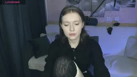 YukiShine online show from April 2026 11:53:01 AM