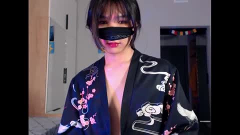 Snapshot of yukitori_2 chatting on February 2025 02:02:01 PM Makima online show from February 2025 02:02:01 PM