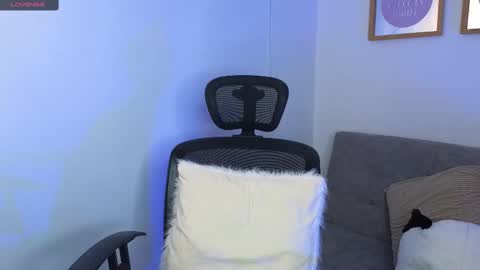 Snapshot of yulian_vasquez chatting on September 2025 12:19:01 PM yulian_vasquez online show from September 2025 12:19:01 PM