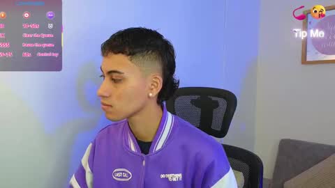 Snapshot of yulian_vasquez chatting on September 2025 12:10:02 PM yulian_vasquez online show from September 2025 12:10:02 PM