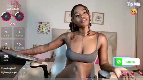 Yuliana online show from November 2025 07:59:02 PM