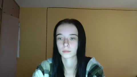 Yuliia online show from October 2025 07:07:02 AM