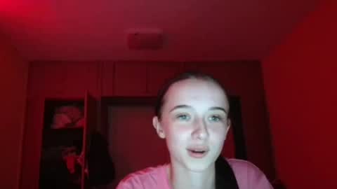 Yuliia online show from May 2026 03:19:02 PM