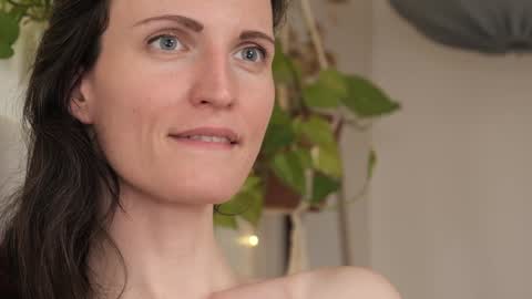 yulla dao online show from February 2025 02:56:02 PM