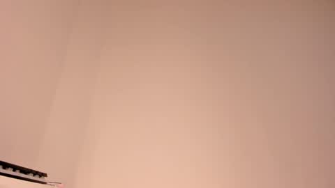 yulxx online show from January 2025 10:01:01 AM