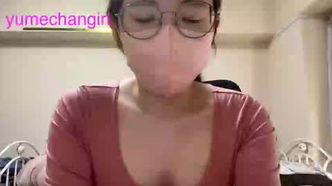 Snapshot of yumechangirl chatting on October 2025 03:42:02 AM YumechangirlAnime Fan online show from October 2025 03:42:02 AM